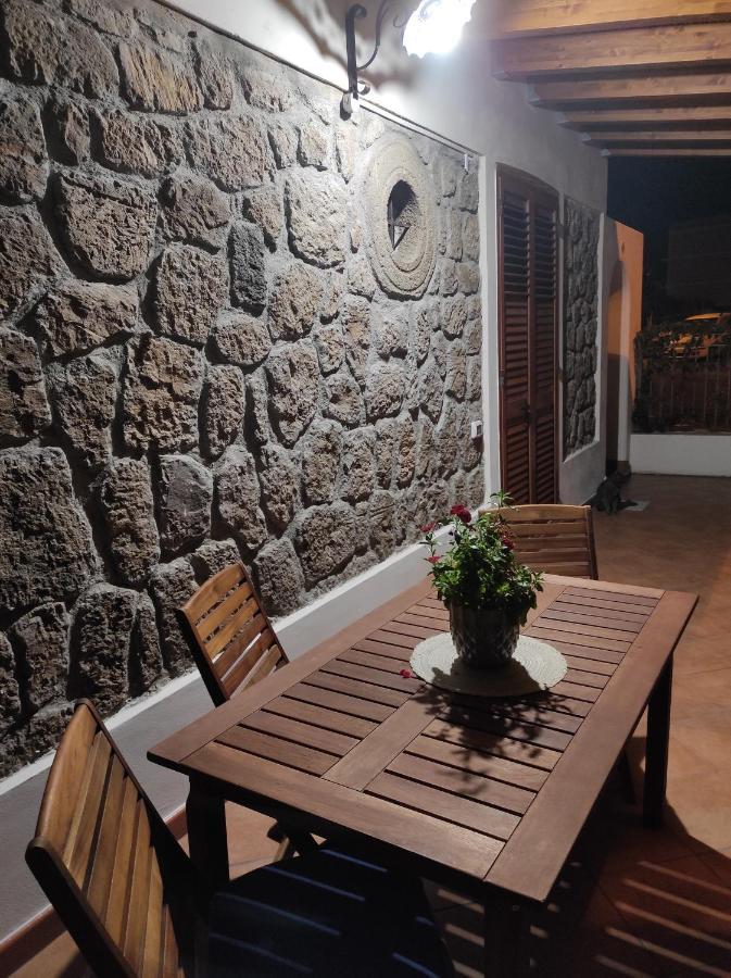 Holiday Home Mennulita Lipari  Buitenkant foto