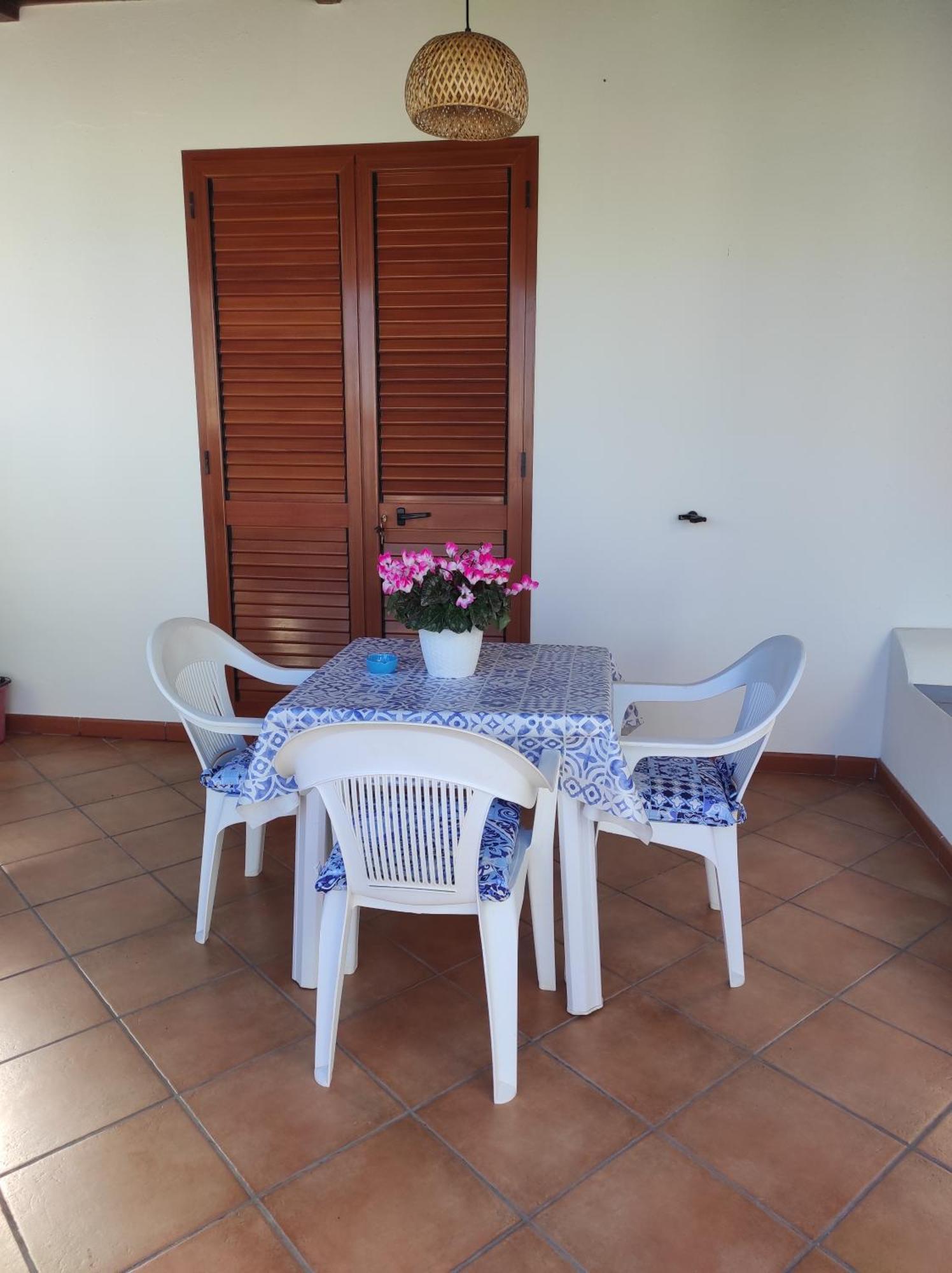 Holiday Home Mennulita Lipari  Buitenkant foto